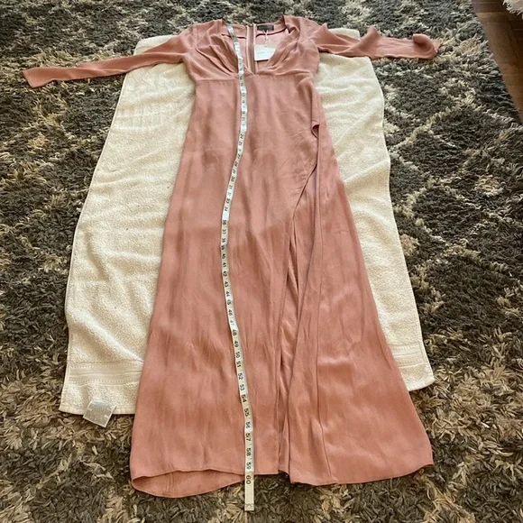 Elegant Long Sleeve Plunge Maxi Dress in Rose - Picture 8 of 14